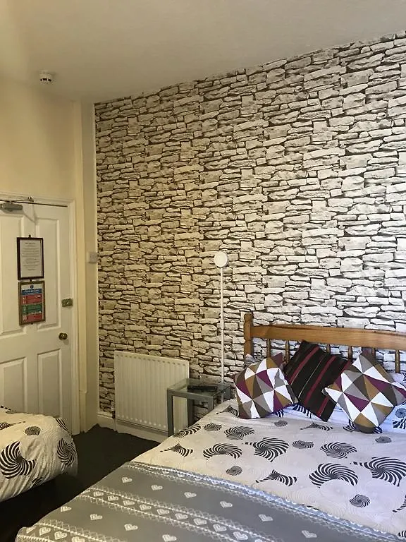 Oasis Hotel Blackpool Guest house
